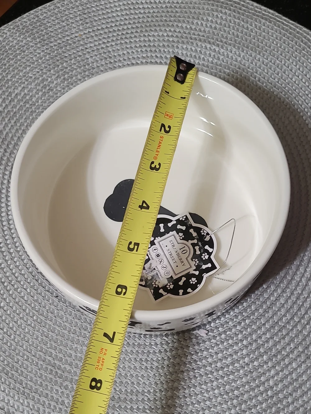 10 Strawberry Street Ceramic Dog Bowl